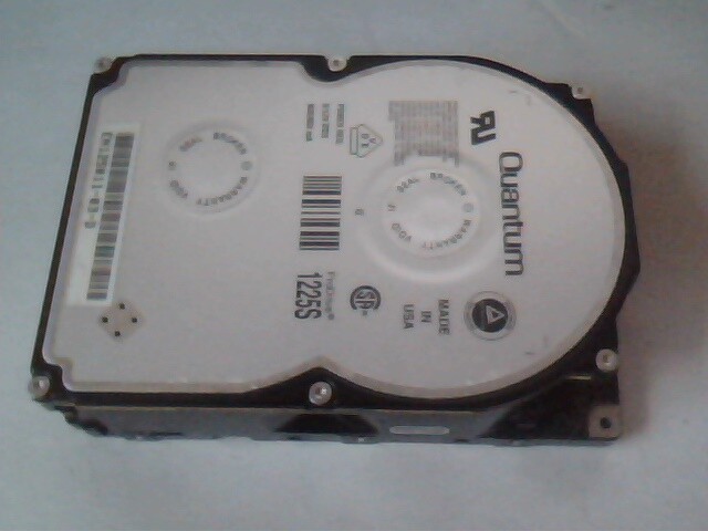 Hard Drive SCSI Disk Quantum 1225S EN12S011-03-D