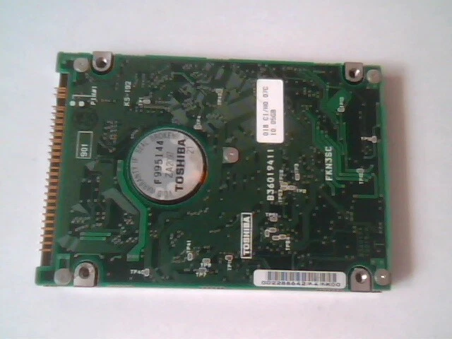 2.5 in Hard Drive IDE IBM Toshiba MK1011GAV HDD2932 OU9 - image 4