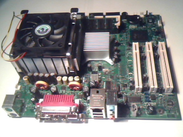 Motherboard P4 Intel D845GVFN/D845PEMY 2.80GHz CPU C77641-103 E210882 845GV