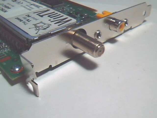 Hauppauge WinTV NTSC-3 44842 LF PCI Video Capture Card - image 5