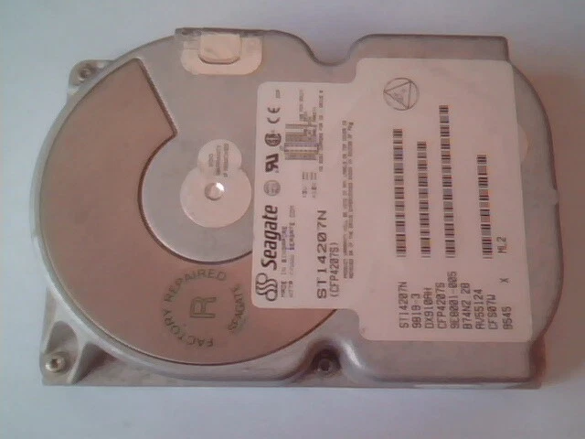 Hard Disk Drive SCSI Seagate ST14207N CFP4207S 9E8001 9819-3