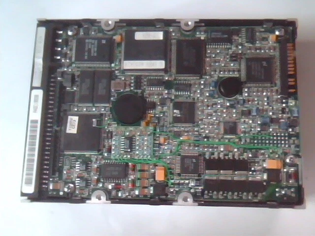 Hard Drive SCSI Disk Micropolis 3243 YS0030-05-7 - image 4