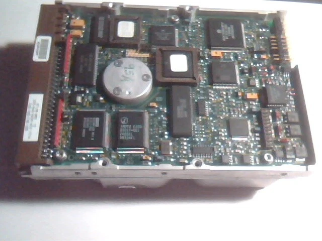 Hard Drive SCSI Disk Conner CFP4207S CFS07 B74N2.28 AV35124 - image 4