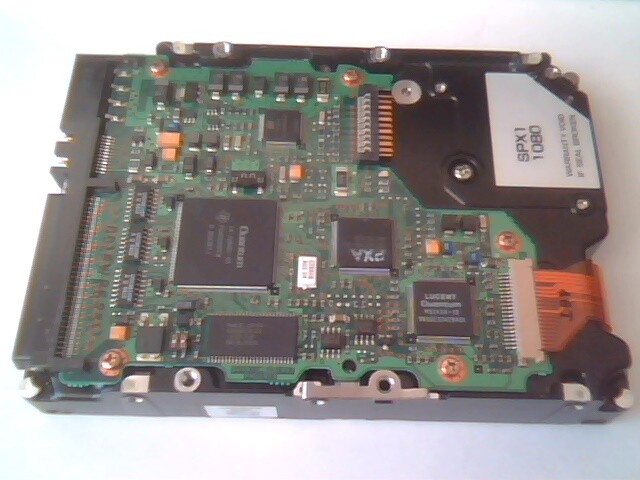 Hard Drive SCSI Disk Quantum Viking II PX09W011 01-D 9.1W - image 4