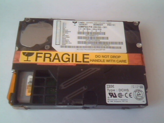 Hard Drive SCSI Disk IBM DCHS 295158-001 DCHS04Y FR5151