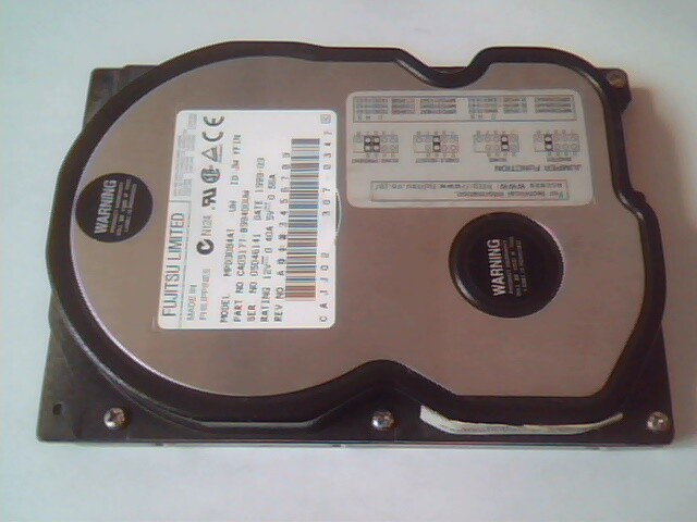 Hard Drive IDE Disk Fujitsu MPD3084AT CA05177-B99400VW