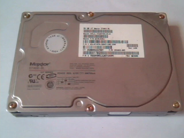 Hard Drive IDE Disk Maxtor D740X-6L MX6L020L1 20 GB A00 19K1565