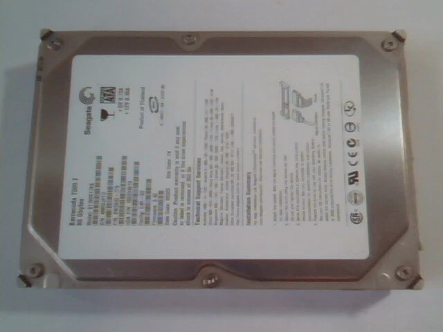 Hard Drive SATA Disk Seagate Barracuda ST380817AS 9W2932-370 100334813 7200.7