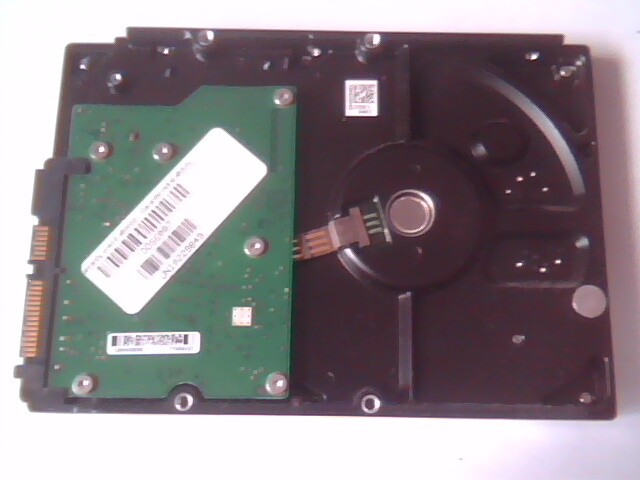 Hard Drive SATA Disk Seagate Barracuda 7200.10 ST380815AS 9CY131.305 STX-L3510 - image 4
