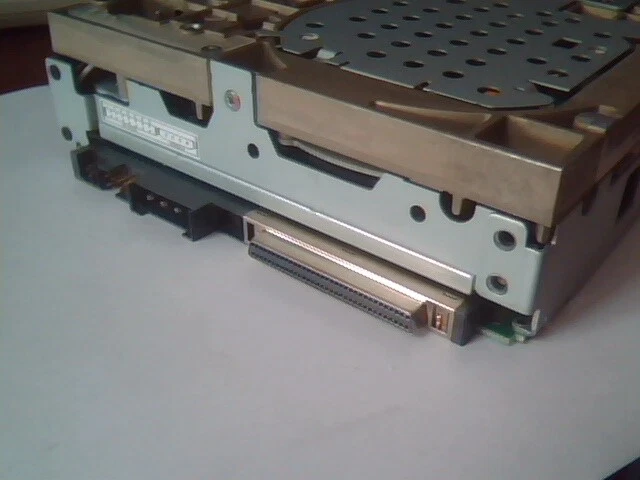 HP DLT VS 80 40/80 SCSI Tape Drive 337701-001 338113-001 EOD011 LYG7 Internal - image 3