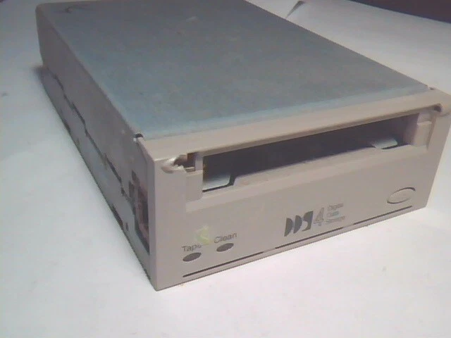 SCSI DAT Tape Drive HP C5687-69202 DDS4 40GB LVD/SE