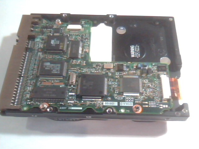 Hard Disk Drive IDE Fujitsu MPC3084AT CA01675-B561000E CALQ20 101-6021 YFIN HDD - image 3