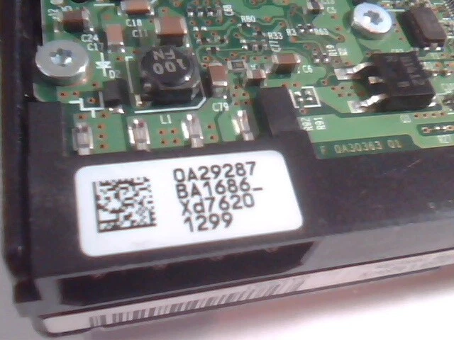Hard Disk Drive SATA Hitachi Deskstar HDS728080PLA380 40Y9028 0A32074 BA1574 - image 5