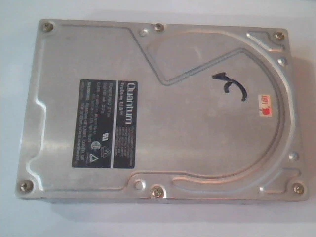 HDD Hard Disk Drive SCSI Quantum ProDrive ELS PI16S023 07-K 170S