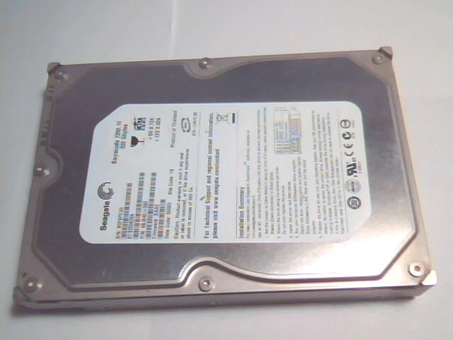 Hard Drive Disk IDE Seagate Barracuda 7200.10 ST3320620A 9BJ04G-580 STX-L3510