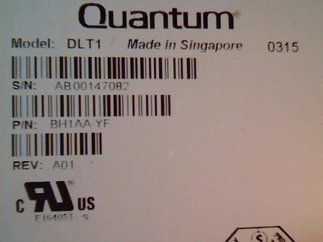 DLT Tape Drive Quantum DLT1 BH1AA-YF A01 E164053 000291-16