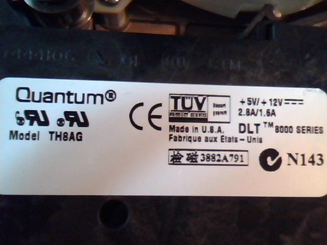 20/40 GB DLT Tape Drive Quantum TH8AG 70-60420-02 8000 Series N143 SCSI LVD/SE - image 2