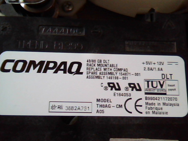 DLT Tape Drive Compaq 40/80 GB TH8AG-CM A05 70-60420-02 SCSI LVD/SE C02 E164059