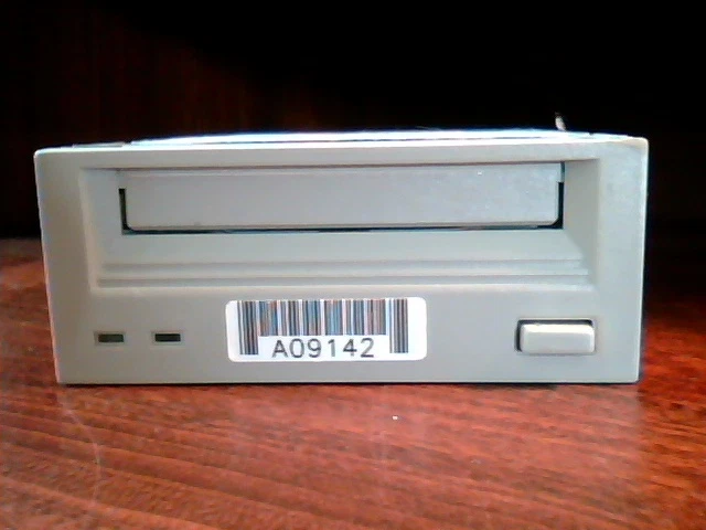 SCSI DAT Tape Drive HP Hewlett Packard C1504-60001 2GB 4mm