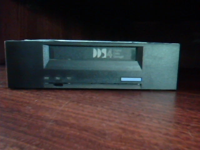 SCSI DAT Tape Drive Seagate IBM STD2401LW TC4200-123 E-H026-00-4395 24P2414