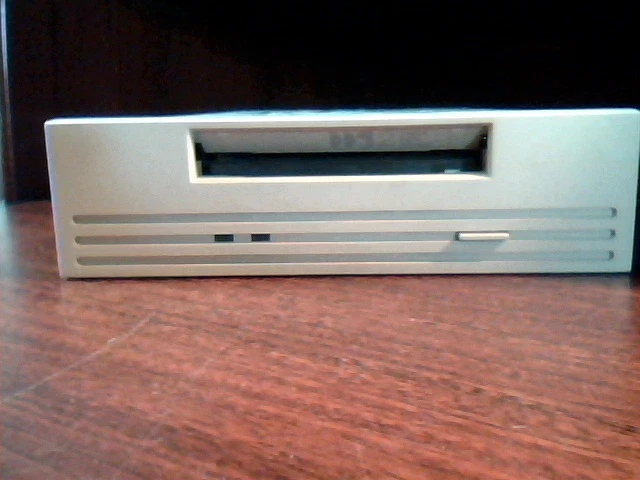 SCSI DAT Tape Drive Conner 370-2176-02 4mm DDS-2