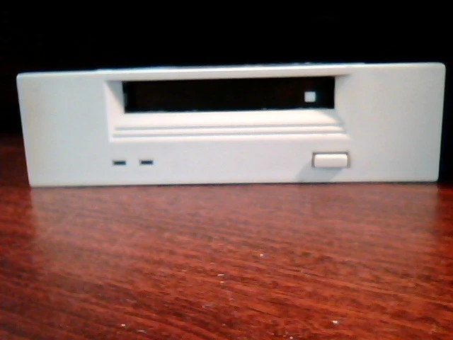 SCSI DAT Tape Drive 35480-00906 5.25" E139285 C1504-66006 FIN533850801 3347 - image 6