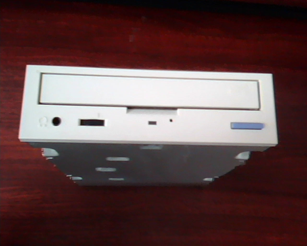 Plextor PX-32TSi CD-ROM Drive 0102 97H7795 97H7796 Nov1999 SCSI 32x - image 4