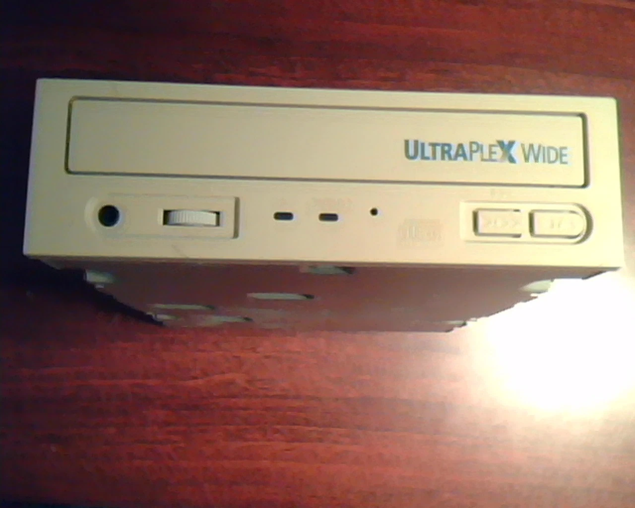 Plextor PX-40TSi CD-ROM Drive May1999 0001 UltraPlex Wide SCSI E132064 - image 4