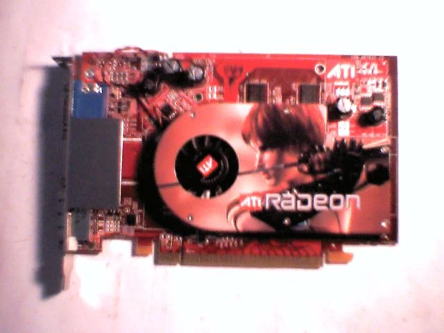 ATI Radeon X1300 PCIE 256M Video Graphics Card PCI Express 109-A67631-12 DVI - image 2