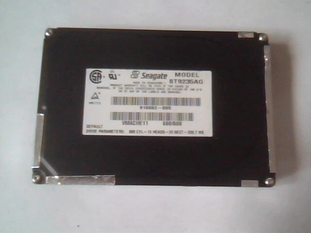 2.5 Hard Drive IDE Seagate ST9235AG 916002-005 209.7 MB VMACHE11 HDD