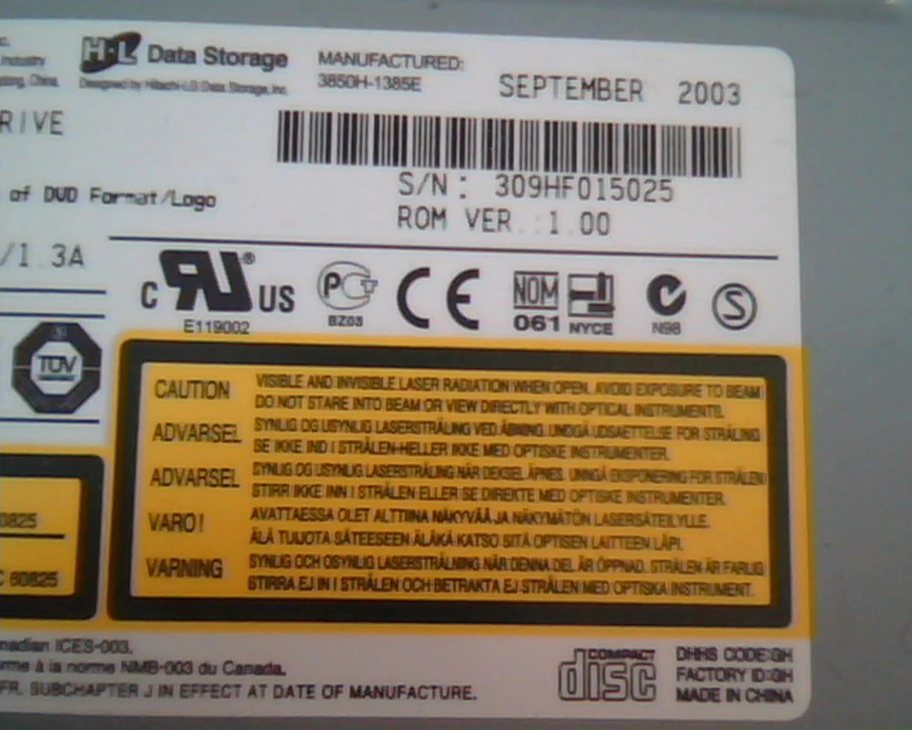 LG CD-RW/DVD-ROM Drive GCC-4520B 1.00 Sept 2003 HL 3850H-1385E D33017 Rewritable - image 2