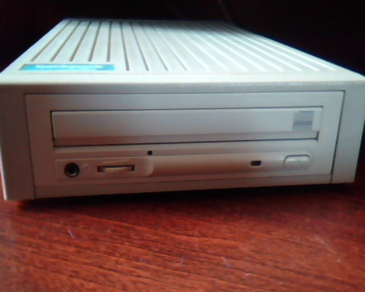 MicroSolutions 190130 Series 6 Driver backpack Mitsumi CR-4804TE CD-R/RW IDE - image 3