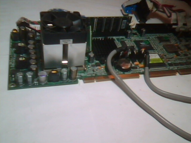 ROBO-8612VGA Pentium PICMG SBC P3 Socket370 Intel VIA CLE266 - image 3