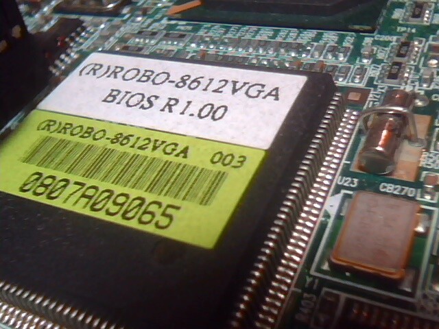 ROBO-8612VGA Pentium PICMG SBC P3 Socket370 Intel VIA CLE266 - image 5