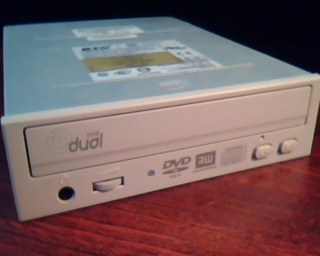 Dual DVD Drive BTC DRW1004IM Top-G D33040 QC-PASS 6067600018 Rewritable 0.96