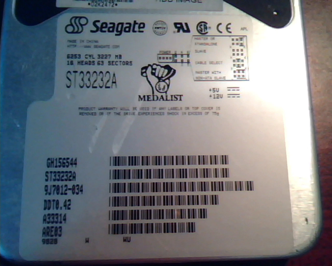 Hard Disk Drive IDE Seagate Medalist ST33232A 9J7012-034 DDT0.42 A33314 ARE03