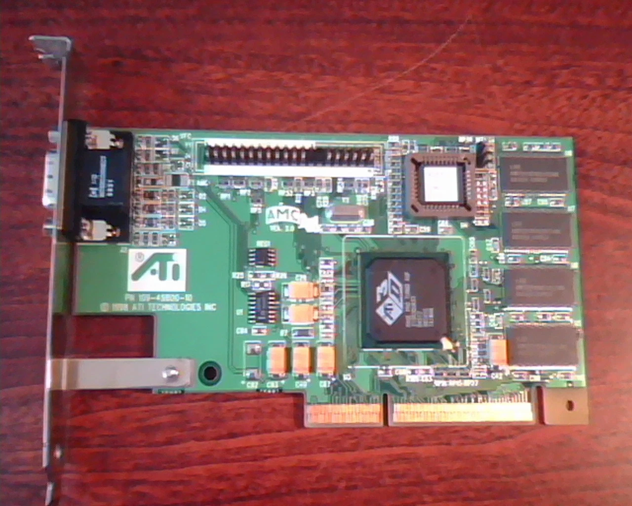 AGP card ATI 109-49800-10 1024980511530193 N424 E69038 Video Rage Pro Turbo