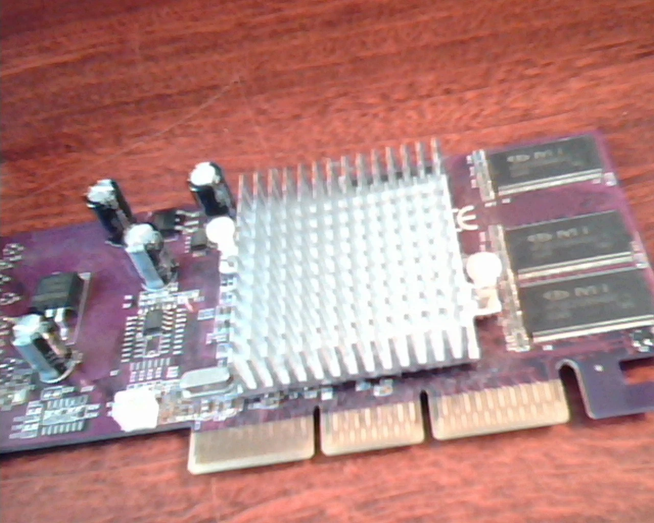 Video Graphics Card AGP GeForce 4 MX440 8X 64MB DDR TV-out 73CT 104017829AV VGA - image 2