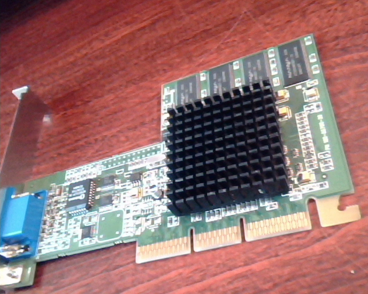 AGP card ATI Graphics Rage 128 Xpert2000Pro Ultra 32M 1025-14030 109-65700-20 - image 2