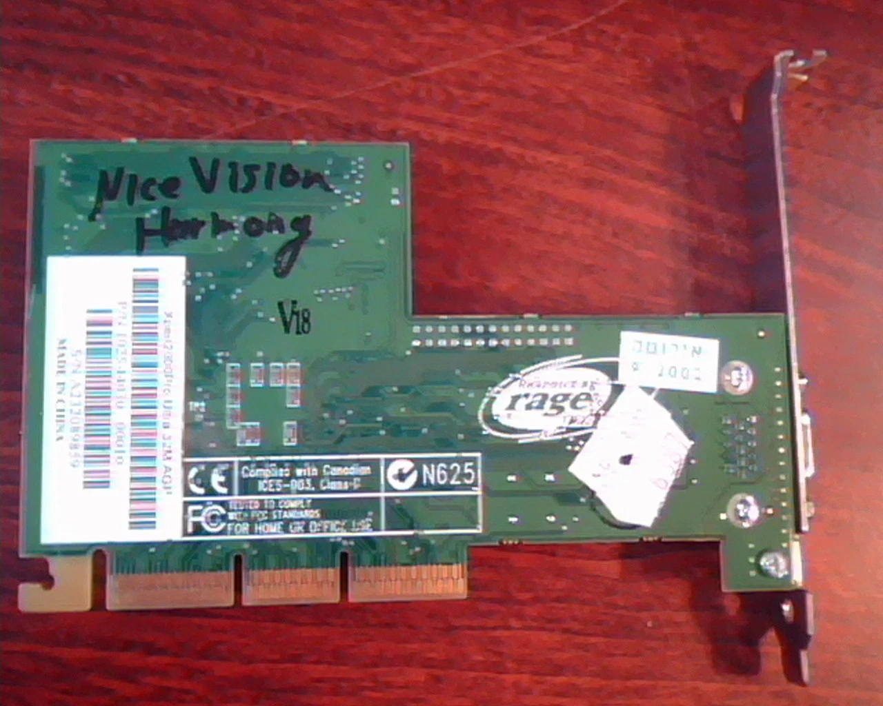 AGP card ATI Graphics Rage 128 Xpert2000Pro Ultra 32M 1025-14030 109-65700-20 - image 3