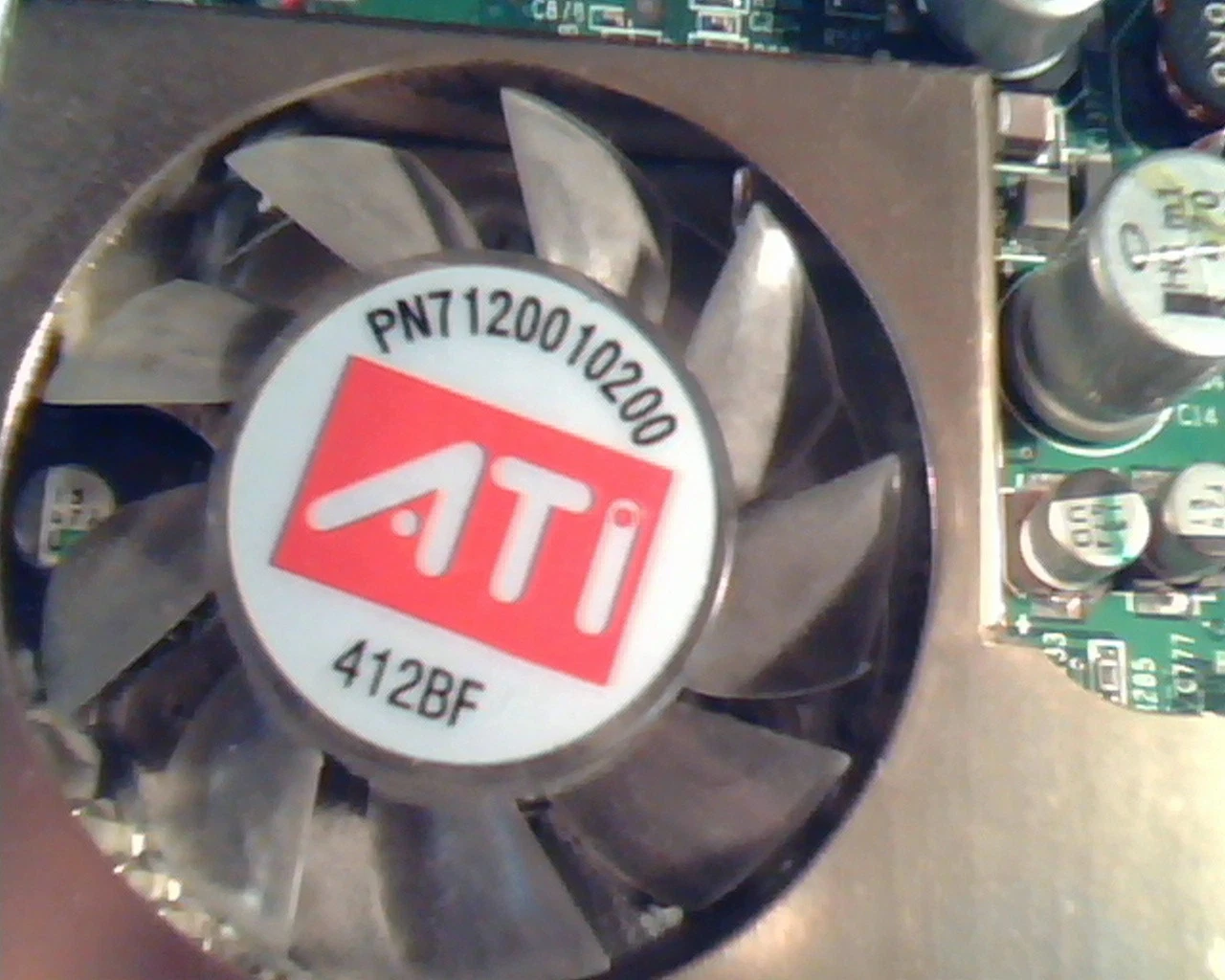 AGP card ATI Radeon AIW 9600 XT 128M 102A0900300 099573 FM TV AM 109-A09000-00 - image 3