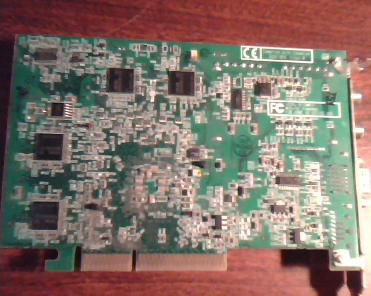 AGP card ATI Radeon AIW 9600 XT 128M 102A0900300 099573 FM TV AM 109-A09000-00 - image 5