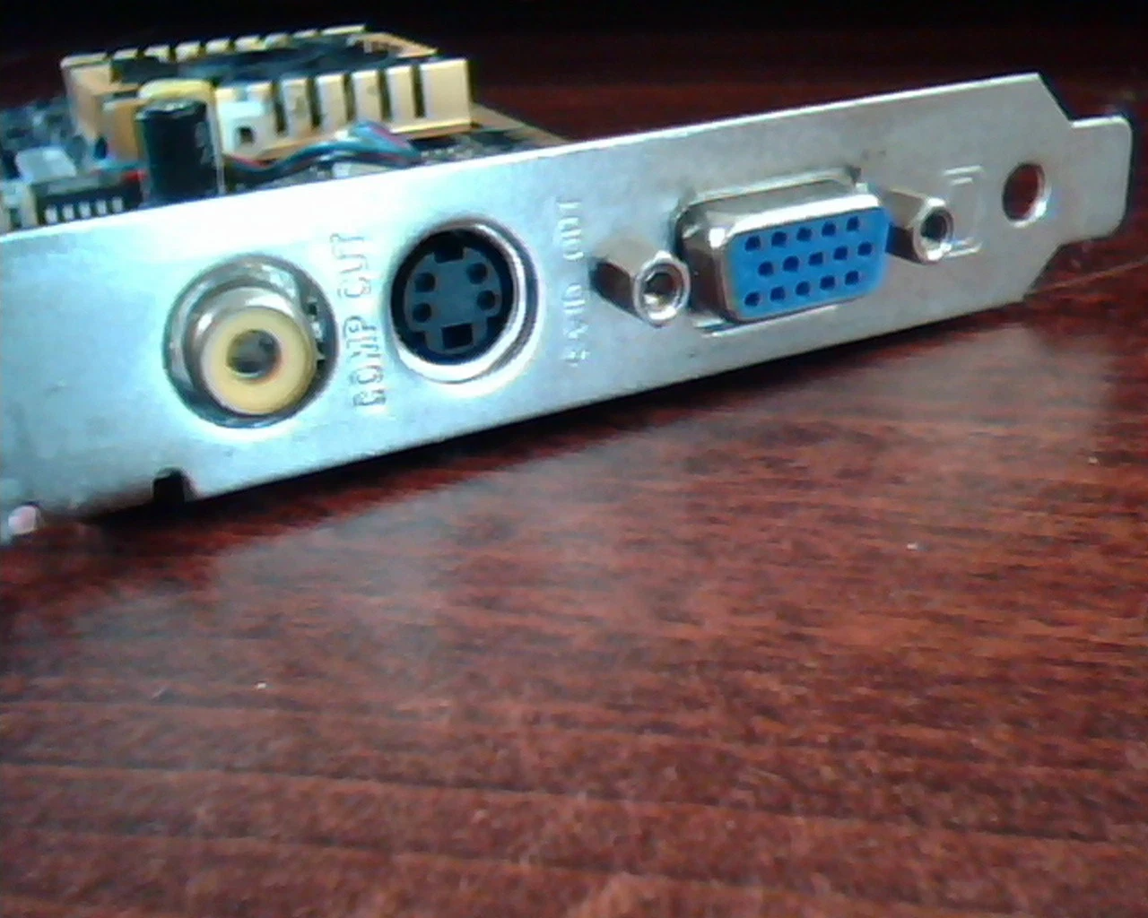 AGP card ASUS V7100Pro 32M N SD/U 18-F008-A01-00589 NTSC Video - image 6