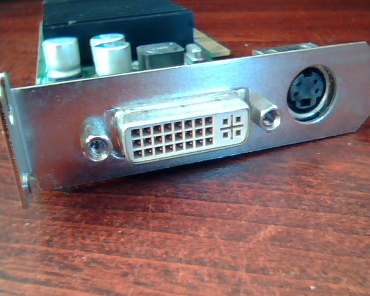 AGP card NVIDIA P117 180-10117-0000-B00 64MB Graphics Video DVI - image 5