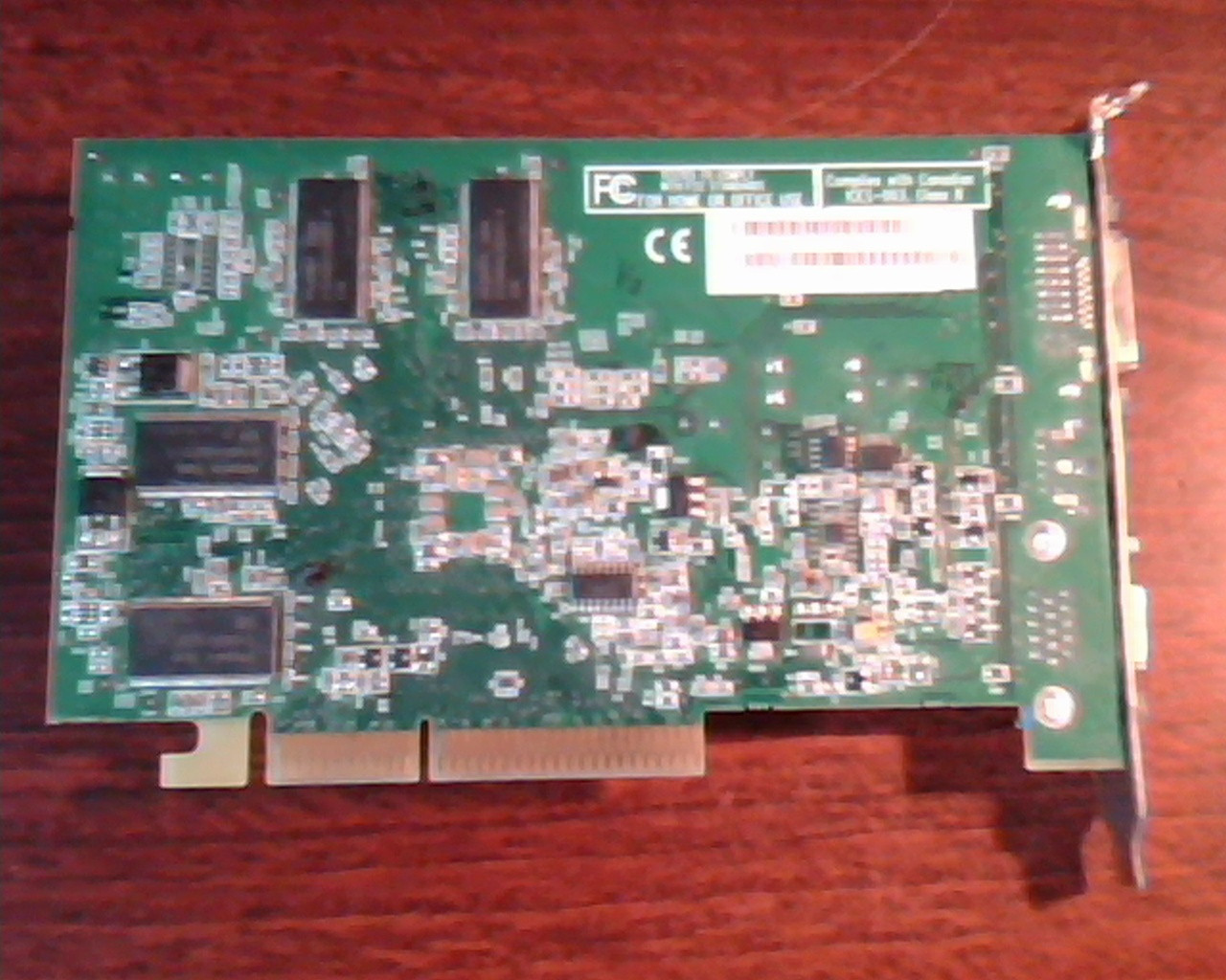 AGP card ATI Radeon 9550 256M 109-A03500-10 102A0352710 DVI VGA Video - image 4