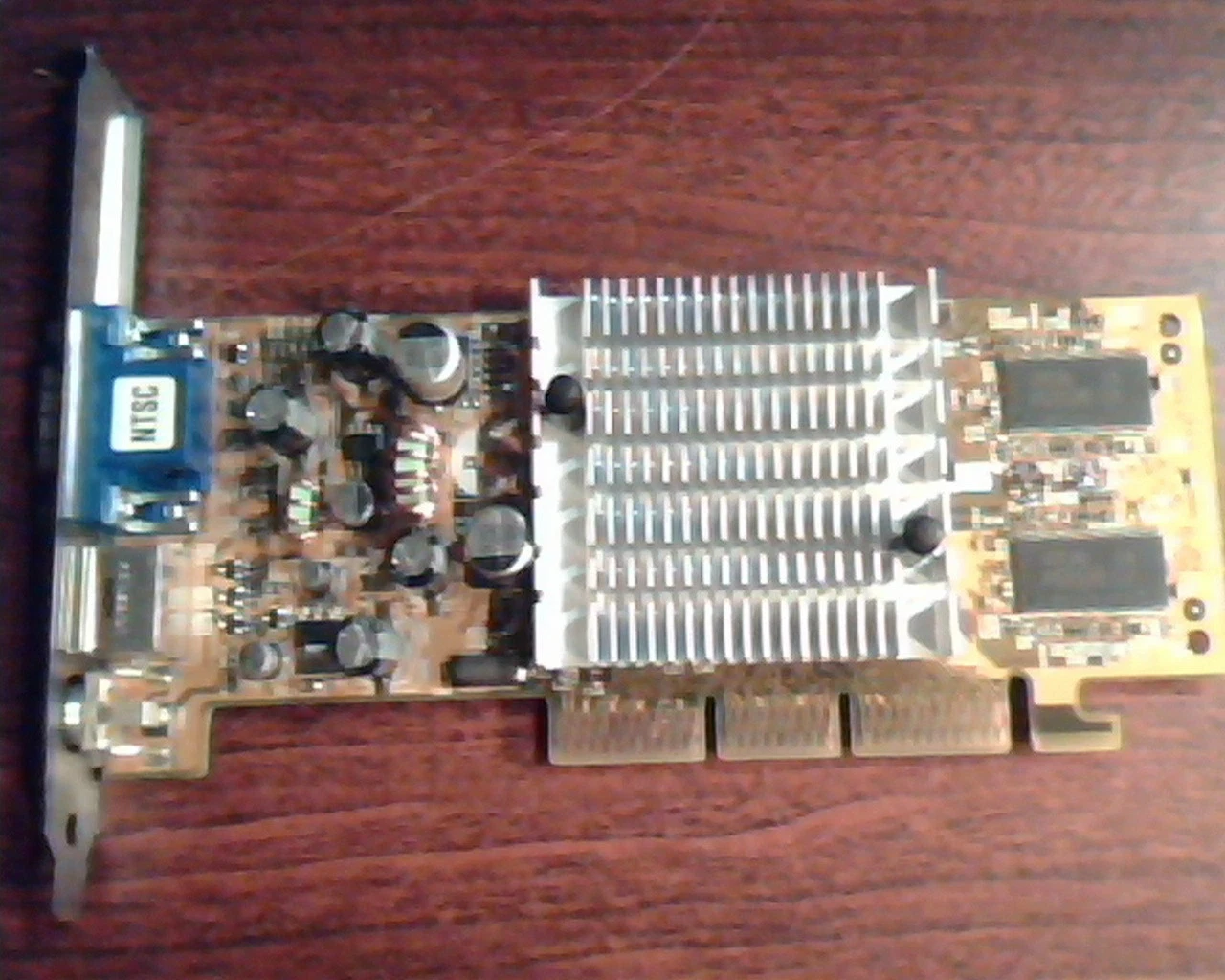 AGP card ASUS V8170MAGIC/T/N/64M/A S-Video VGA Comp-out V8170 Magic