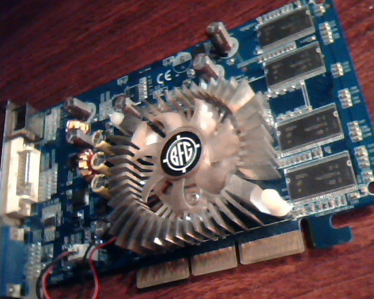 AGP card GeForce 6200A D256M BFGR62256OC 32M MT46V DVI VGA S-Video - image 2
