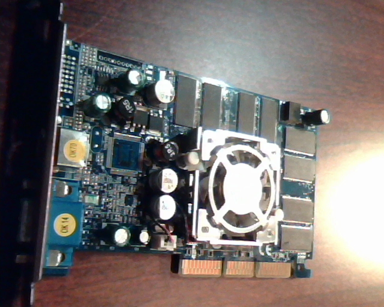 AGP card BFGR55256OC NVIDIA GeForce FX 5500 BFG 256MB VGA VIdeo - image 2