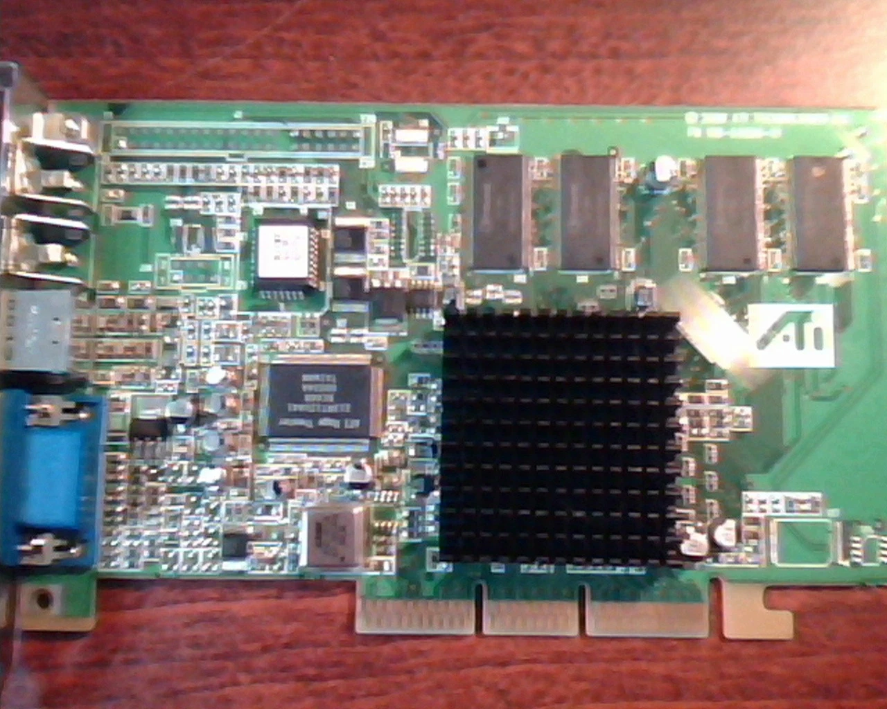 AGP card ATI Rage 128 Pro 109-63200-01 R128P-TVA 32MS-O 1026320202 VGA S-Video