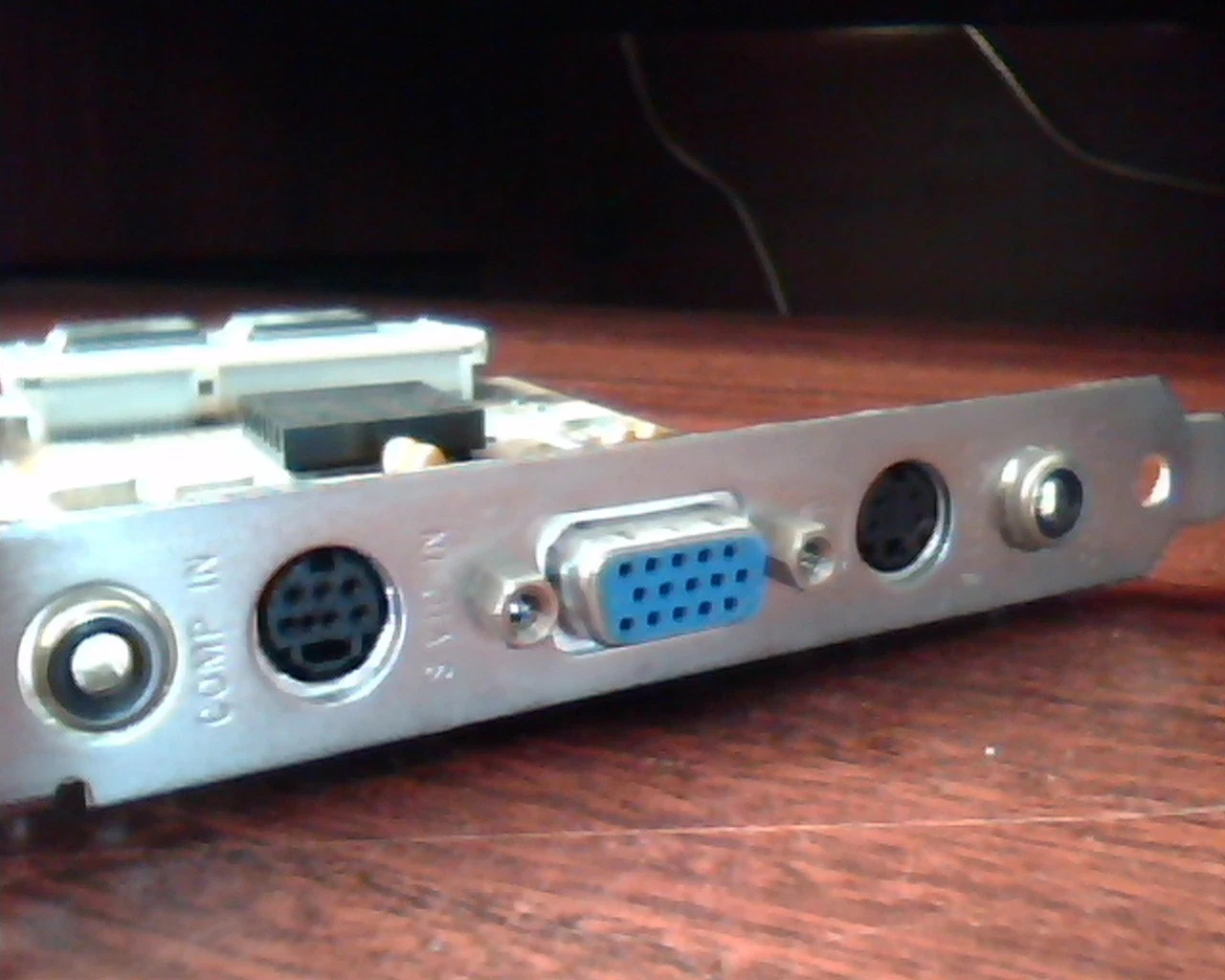 AGP card ASUS AGP-V264GT3 Rev 1.02 S-Video 84803084 4MB VGA DVI1201 - image 5